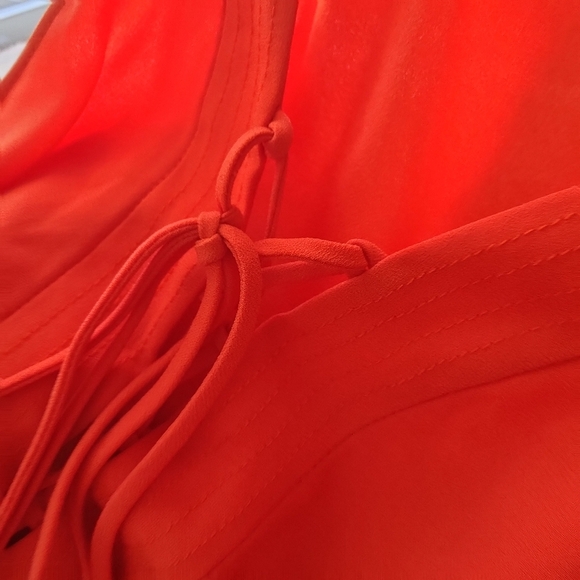 BCBG MazAzeria Tank Blouse / Size Large - Picture 5 of 6